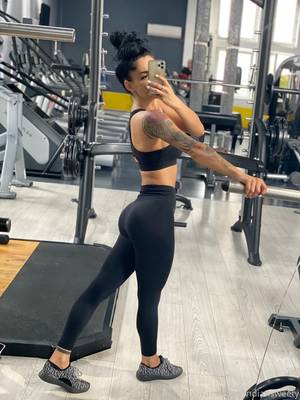 hellen-goddess_thefappeningblog.exploitedcollegegirlsporn.com_0009.jpg