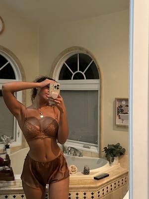 helayna-marie_thefappeningblog.exploitedcollegegirlsporn.com_0014.jpg