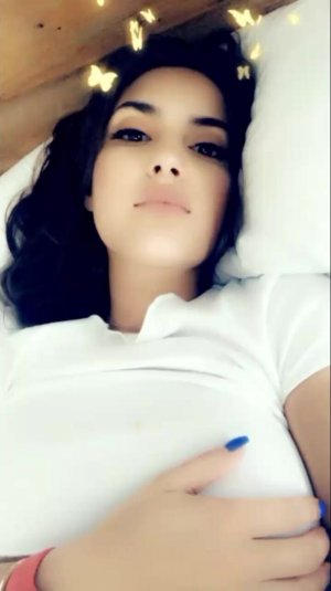 21f2a3f489799816b7.jpg