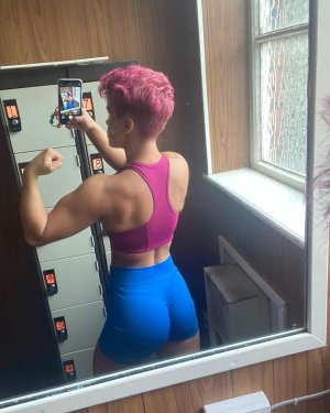 Hayley Hudson 370144488_182324.jpg