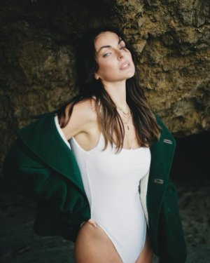 Serinda Swan.jpg