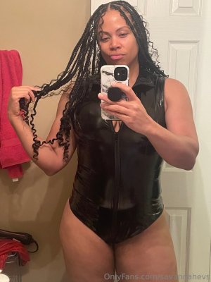 3024x4032_b8b65a50d558108e83a05a4c64e0d765.jpg
