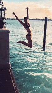 Serinda Swan thefappeningblog.exploitedcollegegirlsporn.com 1.jpg