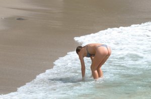 Serinda-Swan-Bikini-38.jpg